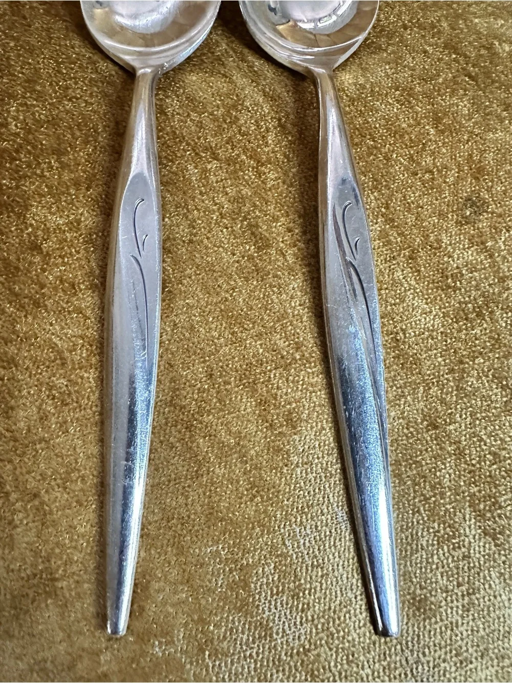 Vintage 60s Oneida Community Flight Serving Spoons Pair - Silver Plated